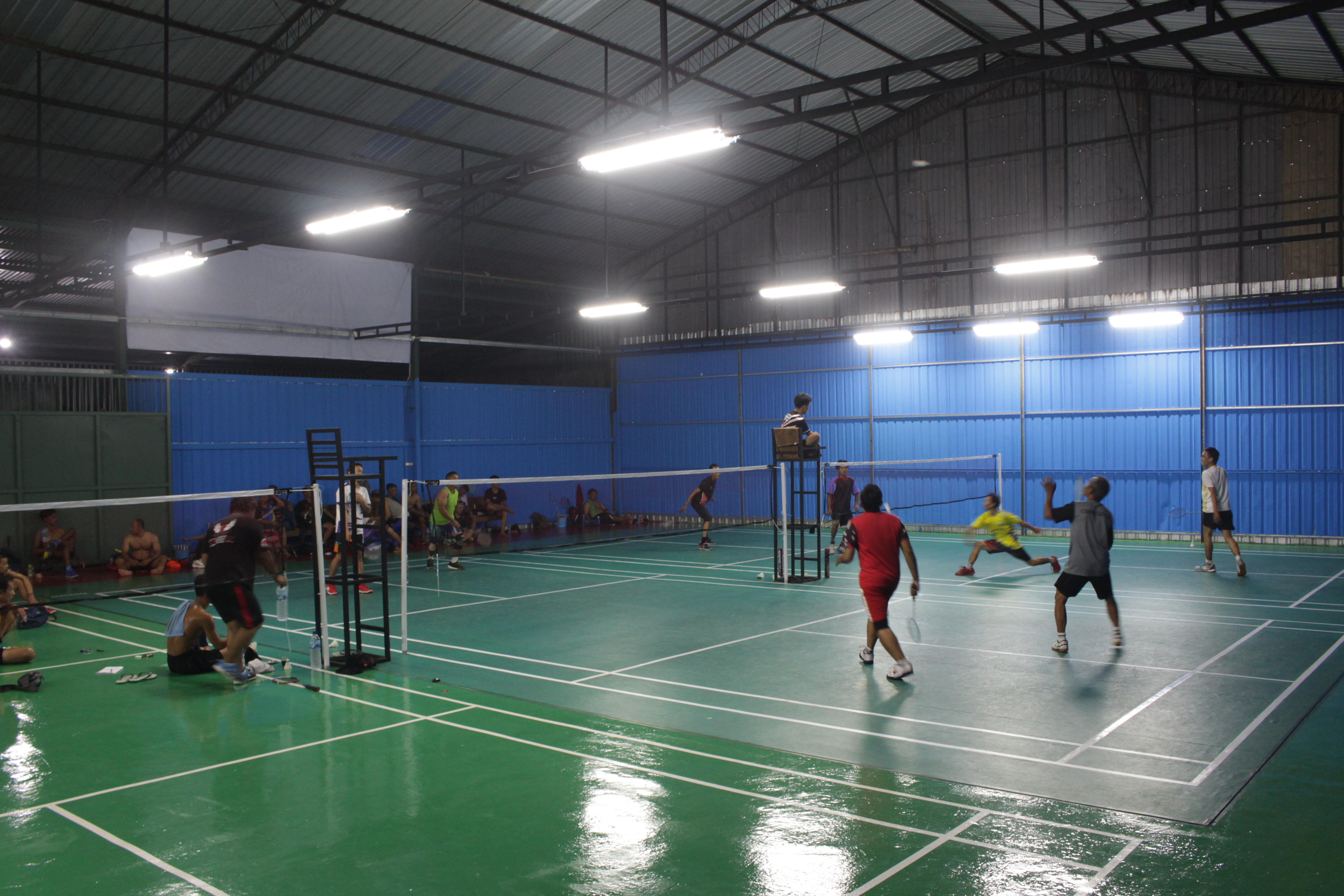 Galeri 7 - Lapangan Uger Hall