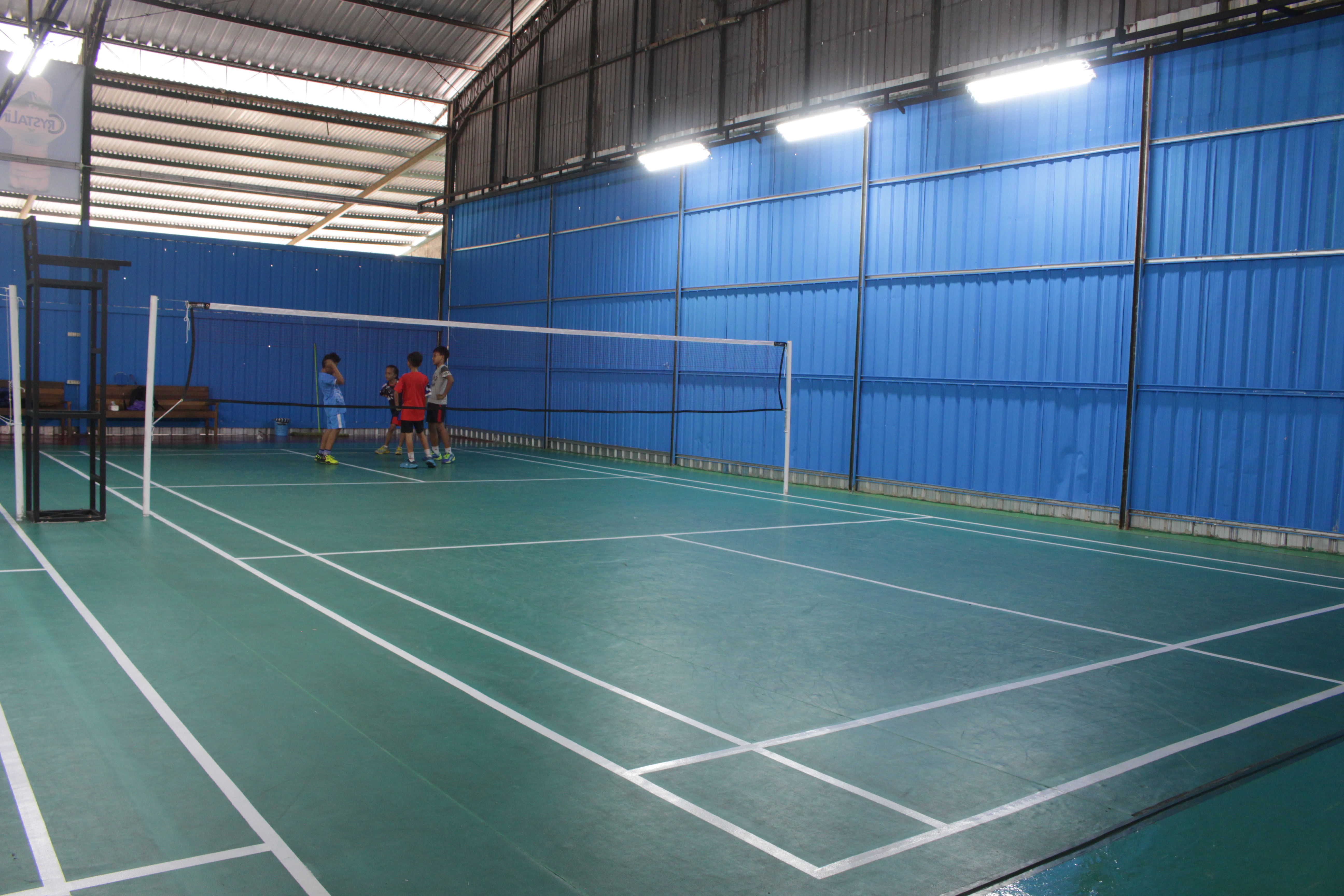 Galeri 5 - Lapangan Uger Hall